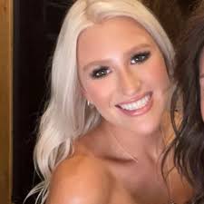 Currently 9 weeks pregnant, nausea and barley can keep stuff down but I  need to eat at least something, what can I do ? I'm a first time mom 🥹