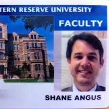 meet Shane Angus, CAA High school graduate at age 15 🏫🎓 Classically  trained chef at 18 👨‍🍳 UC-Berkley undergrad at 23 👨‍🏫 Lover of M*A*S*H  fo life 🥼🩻 When Shane was little