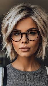 Michelle Lightner-Smith (lightnersmith)