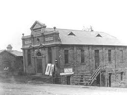 An Incredible Look At Our Own History Gosford S School Of Arts In The Early 1930s Photo Gosford Library Australia History New South Wales History Hunters