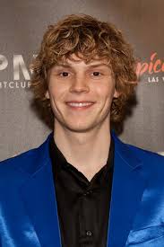 Evan Peters