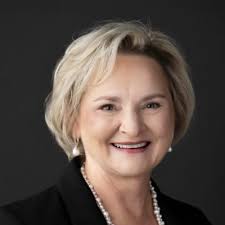 Enjoying my new opportunity as captive counsel for the Iowa Insurance  Division!!!