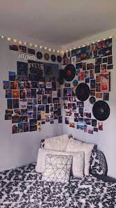 Pin By Evie On Cute Stuff Indie Bedroom Decor Aesthetic Bedroom Ideas Grunge Bedroom