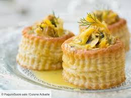 Bouchees A La Reine Aux Fruits De Mer Recettes Recette Bouchees A La Reine Recette Vol Au Vent
