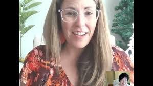 Lori Oberbroeckling's Instagram, Twitter & Facebook