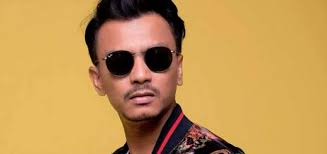 Streaming online full album serta dapatkan koleksi playlist download lagu faizal tahir ragaman mp3 di metro musik. Faizal Tahir Lancar Video Muzik Bisa Aja Di Youtube Hari Ini Sensasi Selebriti