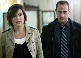 Le détective elliot stabler retourne au nypd pour combattre le crime organisé après une perte. What Happened Between Olivia And Elliot On Svu