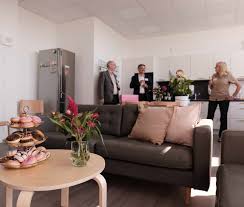 Zu hause means at home in german. Oberlinhaus Neues Zuhause Fur Menschen Mit Behinderung In Berlin