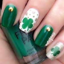 Get your nails ready for that st. Green St Patrick S Day Nails Designs That Will Amaze You