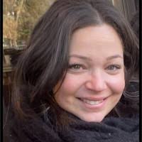 50+ "Lucia Le" profiles