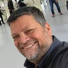 243 Technology Addiction: How to Break Digital Chains: Interview with Michael  Jacobus