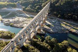 A gard is the same thing as a cigarette. Pont Du Gard Ohne Anstehen Tiqets