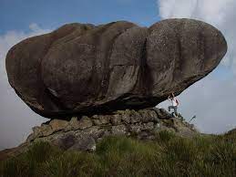 O parque nacional do itatiaia é um dos locais preferidos por aqueles que praticam montanhismo. Parque Nacional Do Itatiaia Viagem E Turismo
