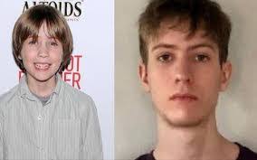 Carson Muir's Instagram, Twitter & Facebook