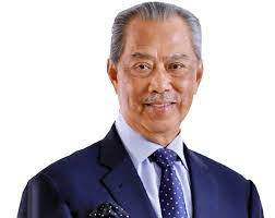 Jun 30, 2021 · prime minister tan sri muhyiddin yassin unveiled the nation's economic recovery plan (pemulih) on 28 june which includes various economic stimulus packages.he also announced that the government has agreed to pay an additional rm500 in the bantuan prihatin rakyat (bpr) handouts in july (previously announced under the pemerkasa plus scheme). Board Of Directors Khazanah Nasional Berhad