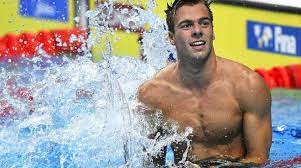 Gareggia per la società coopernuoto e dal 10 luglio 2012 anche per la squadra della polizia di stato. Christian Zicche Uno Shock L Infortunio A Paltrinieri Monitorato Sta Migliorando Il Faro Online