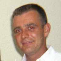 Robert John Huether (taʻu1937–taʻu2003)