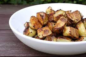 Hands Down The Best Way To Roast Potatoes Recipe Roasted Potatoes Roasted Potato Recipes Potato Recipes