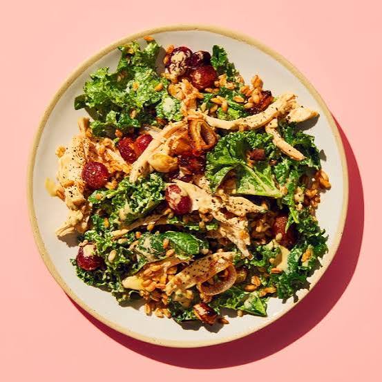 Ricotta Kale & Grapes Salad (Chicken)
