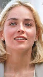 Sharon Leblond's Instagram, Twitter & Facebook