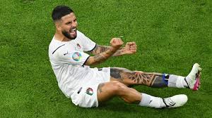 La déception des supporters portugais après l'élimination de leur équipe par la belgique à l'euro 2020. H68vlqbwgzgirm