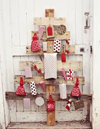 Sapin de noël en palette : Sapin En Palette A Fabriquer Vous Meme Pour Les Fetes De Noel