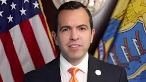 Phi Beta Kappa honors two Princeton professors with teaching awards