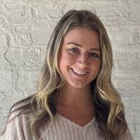 Anna Monteith's Instagram, Twitter & Facebook