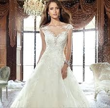 Whether you're looking for just a hint of lace or a gown that's drenched in gorgeous detail, you'll find it all right here. Vintage Lace Wedding Dresses Mermaid Long Sleeve Backless Wedding Galery