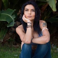 Sábado Deluxe: Cristian Suescun destapa su incursión en el cine para  adultos