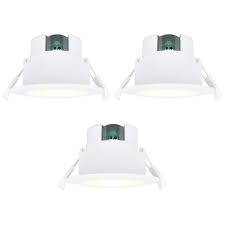 Je viens de raliser un faux plafond ossature bois de 275 par 100 dans mon salon avec 8 spots sur les côtes (2 sur chaque côtés) et 8 spots sur le plateau. Lampes De Spot Encastrable Extra Plat 8w Plafond Cuisine Salle De Bain Plafonnier Faux Plafond Avec Spot Led Ip44 3000k 3 Paquet Cdiscount Maison