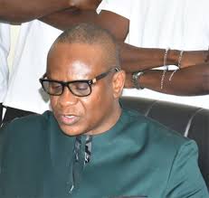 Confiscation de son passeport diplomatique : Lat Diop, une matinée  mouvementée à l'Aibd