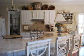 beautiful tuscan farmhouse with