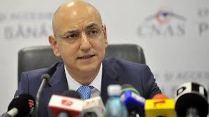 Cine l-a făcut milionar din patru șpăgi pe Lucian Duţă