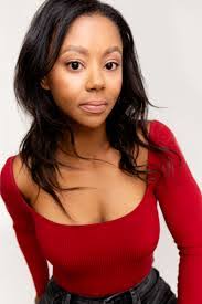 Paige Collins's Instagram, Twitter & Facebook