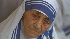 Pope Francis approves Mother Teresa's 2nd miracle to make her a saint