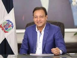 Este video fue grabado el dia 27 de marzo, toque de queda y cuarentena en santiago de los caballeros, república dominicana.puedes ver mis fotos y videos en @. Abel Martinez Pide No Mas Toque De Queda Para Santiago
