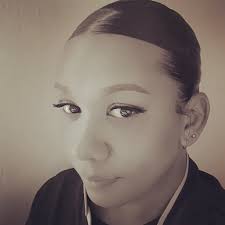 Billie Bee Williams (@billie_beeee) • Instagram photos and videos