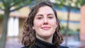 Barbara Liston's Instagram, Twitter & Facebook