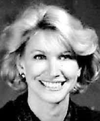 Suzanne Comer's Instagram, Twitter & Facebook