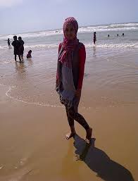 Danau asin dekat pantai yang dahulu merupakan bagian laut (yang dangkal), karena peristiwa geografis terpisah daei laut c. Danau Air Asin Dekat Pantai Adalah Danau Indah