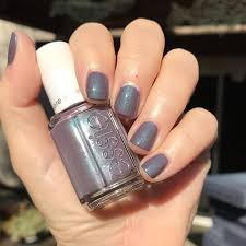 My Weekend Mani Is Essiepolish Coat Couture With Top Coathellip Essie Gel Couture Swatches Essie Nail Colors Hair And Nails