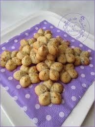Biscuits Presse A La Vanille Delices De Tunisie Biscuits Recette Petit Four Recette Biscuit