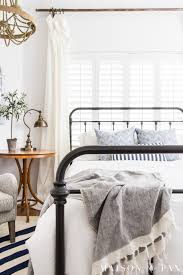 I admire how they used the yellow patterned area rug under the bed to break up the white and. Blue And White Bedroom Ideas For Summer Maison De Pax