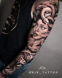 Skin Giants Be A Giant On Instagram Medusa Artist Kir Tattoo Foll Tatouage Bras Complet Tatouage Bras Tatouage