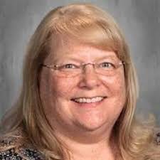 Wanda Eady's Instagram, Twitter & Facebook