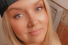 Tabatha Davis's Instagram, Twitter & Facebook