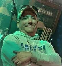 Eugene Wade's Instagram, Twitter & Facebook