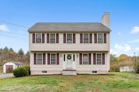 Maybe you would like to learn more about one of these? 40 Damren Rd Derry Nh 03038 Mls 4837037 Redfin
