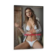 Elizabeth Olsen Poster Hot Movie Actress Sexy Posters Chest (7) Wall Art  Poster Gifts Bedroom Prints Home Decor Hanging Picture Canvas Painting  Posters 24x36inch(60x90cm) : Amazon.ca: Home